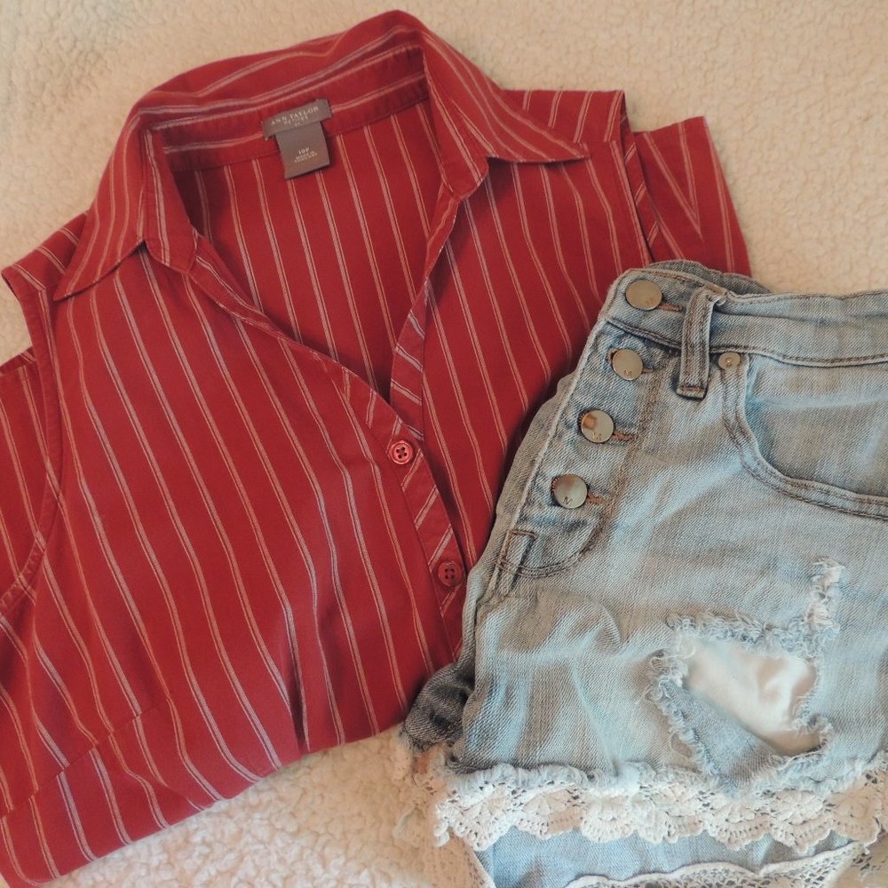 Petite Ann Taylor Red Striped Tank